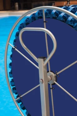 Nordesco/TSP Deluxe Lane Line Storage Reel -Speedo Shop 60.1425 deluxe handle close up