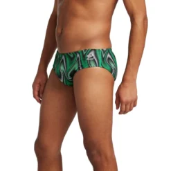 Speedo Precision Brief 22 Speedo Precision Brief -Speedo Shop 8 003445320 x3 10